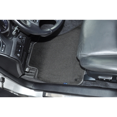 Lexus IS250 2005-2018r. Dywaniki welurowew jakości Platinum - na zamówienie kolory do wyboru.