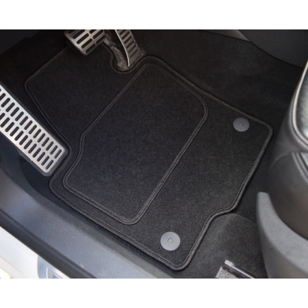 VW Tiguan 2007-2016r. Dywaniki welurowe w jakości Economy (czarne SE102)